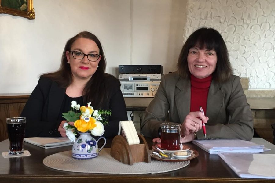 Sarah Lahrkamp und Ingrid Arndt-Brauer